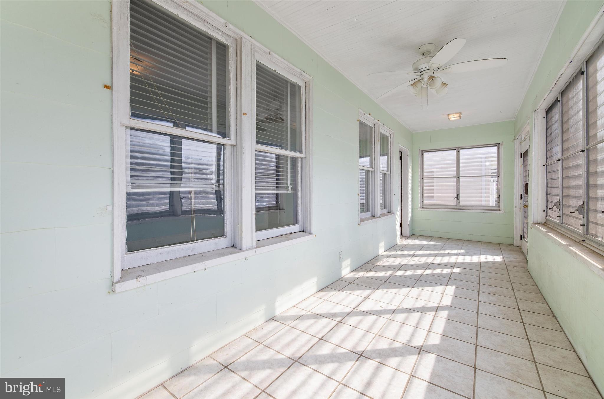 WEST ANNAPOLIS - Residential