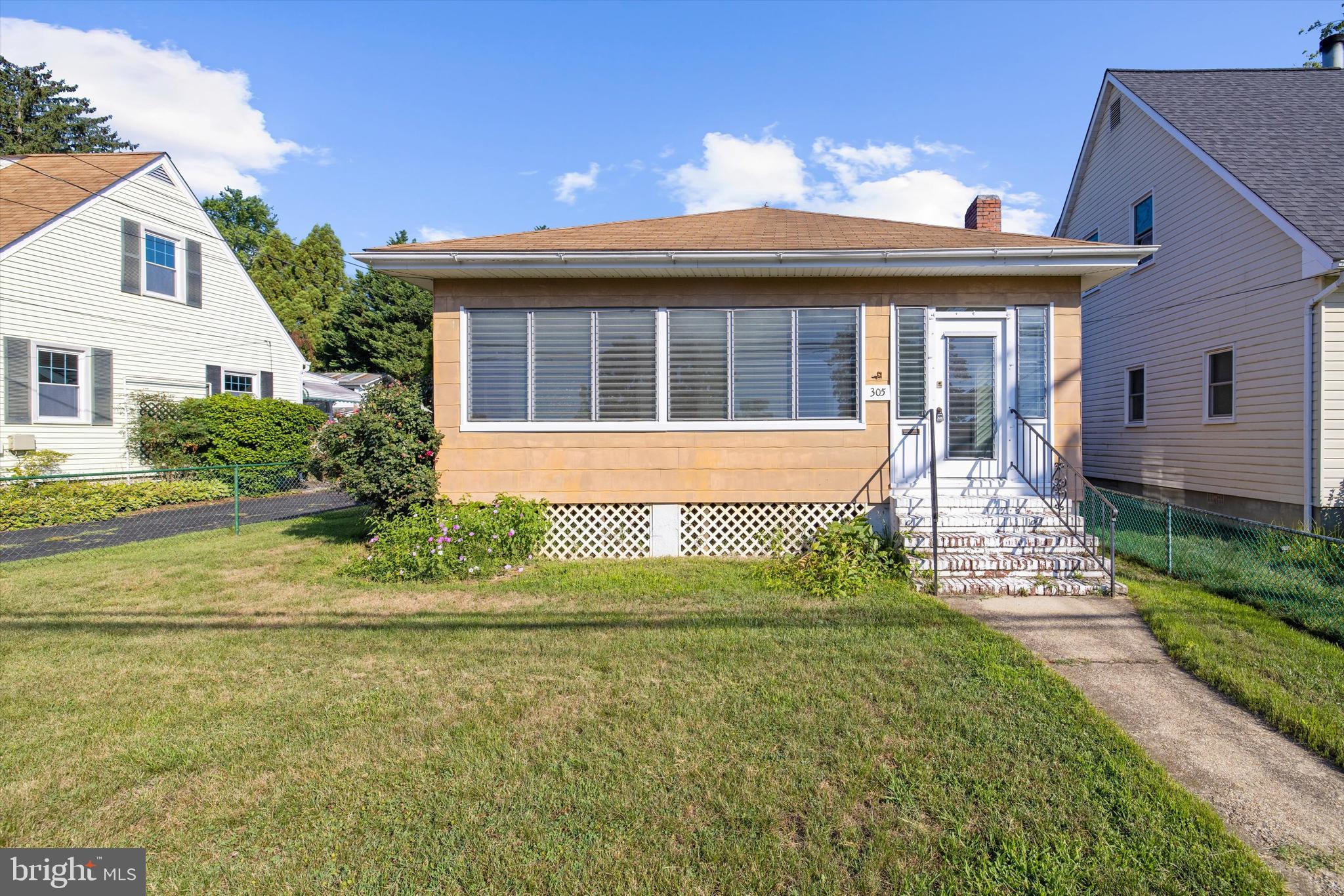 WEST ANNAPOLIS - Residential