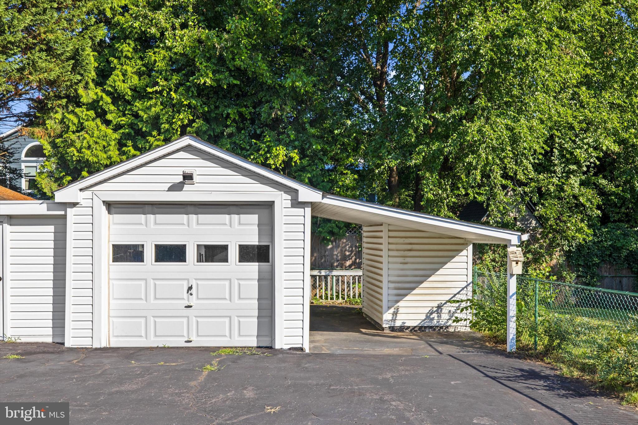WEST ANNAPOLIS - Residential