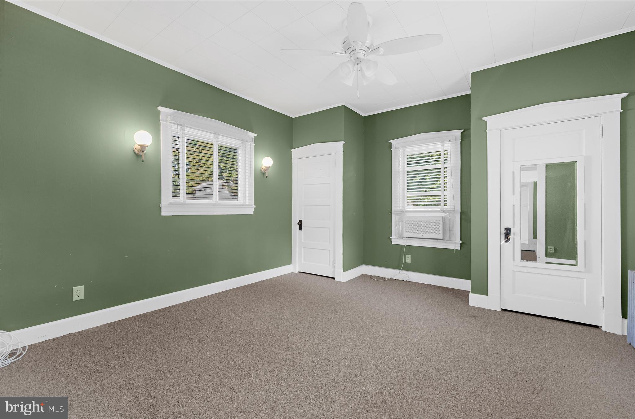WEST ANNAPOLIS - Residential