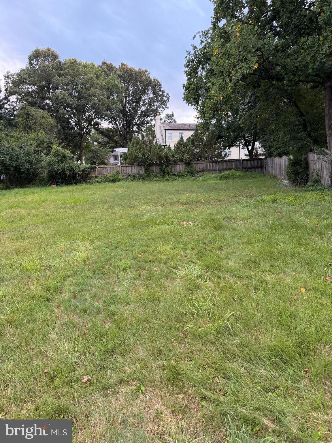 HILLANDALE - Residential