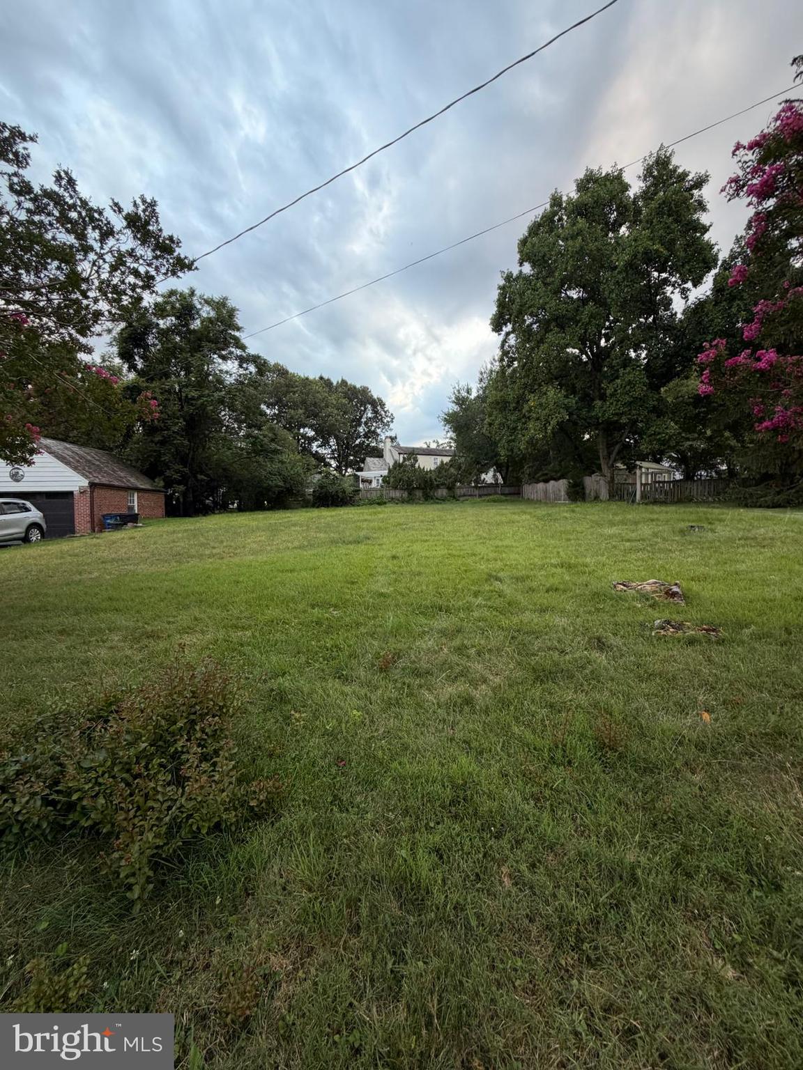 HILLANDALE - Residential