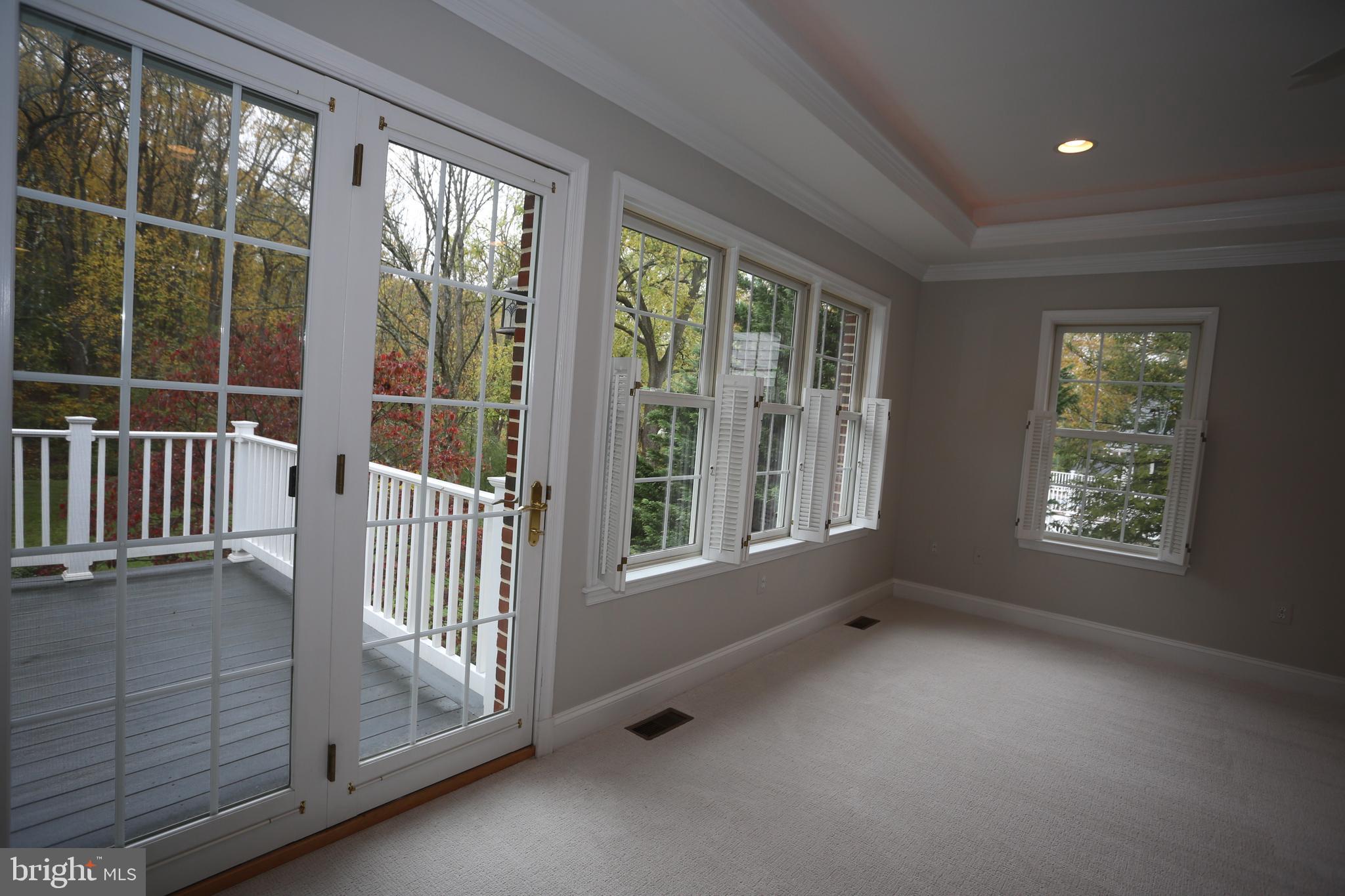 HAMPTON GARTH - Residential