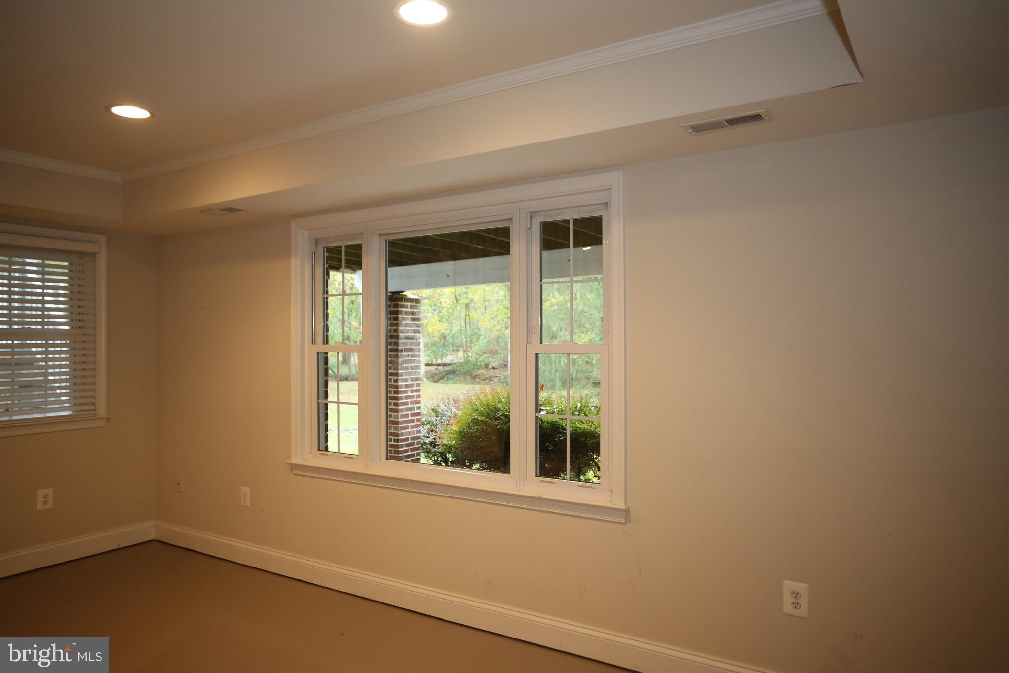 HAMPTON GARTH - Residential