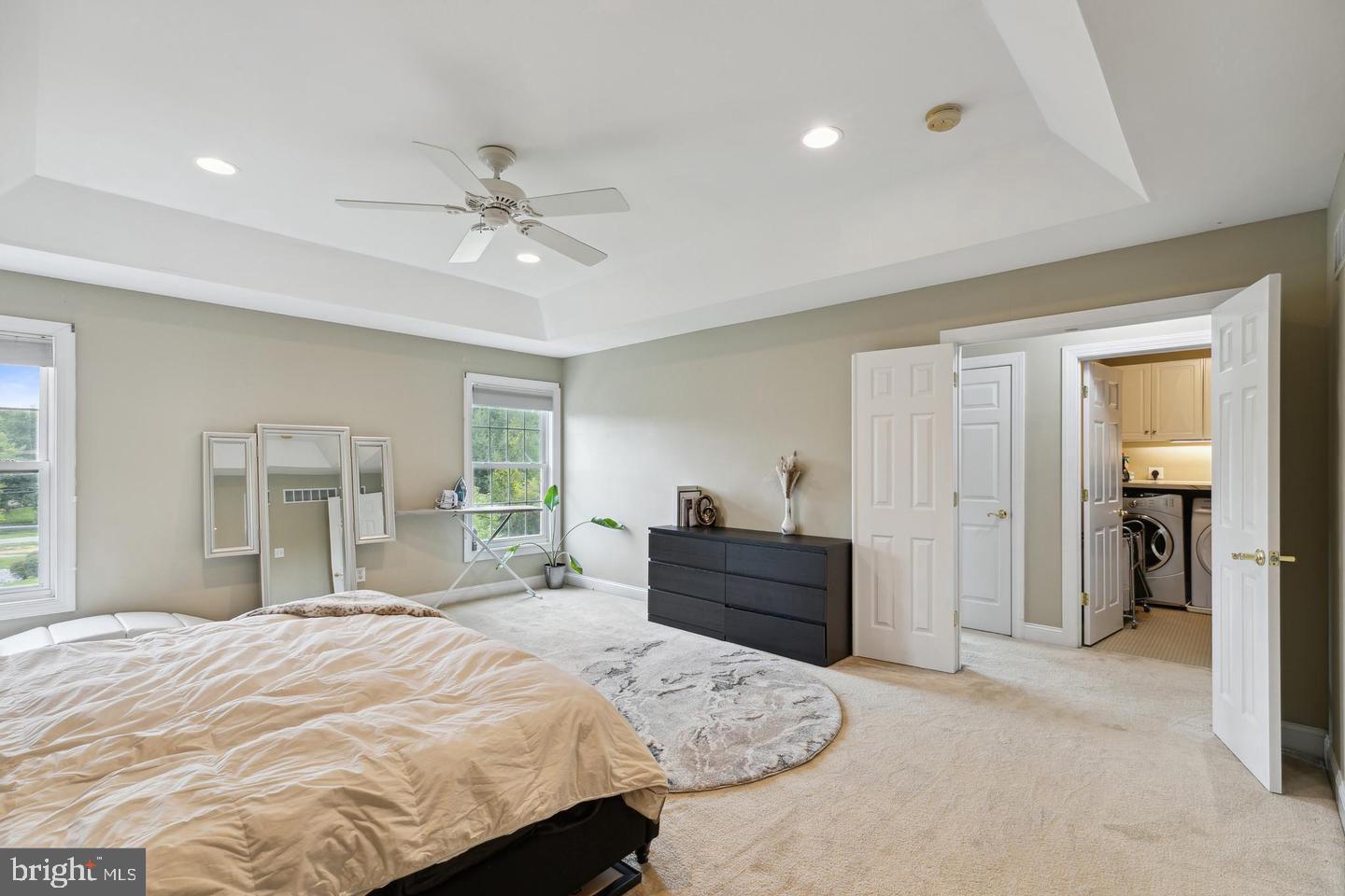 LAUREL BROOKE - Residential