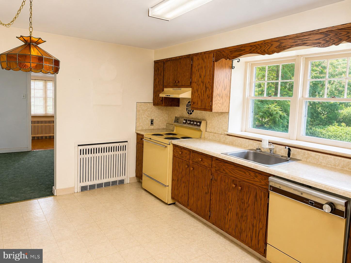 GLENSIDE GARDENS - Residential