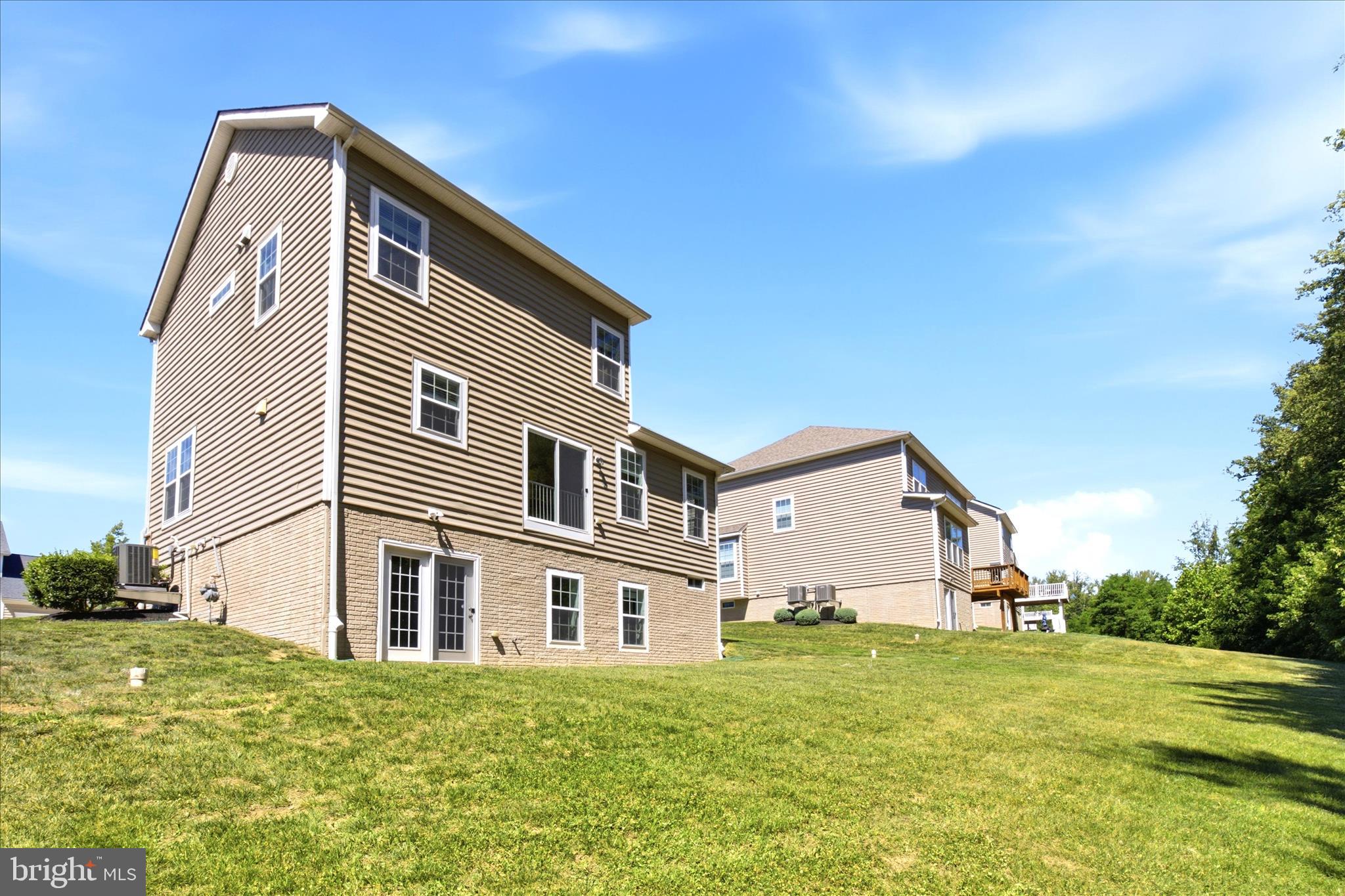 MARSHALL GROVE ESTATES - Residential