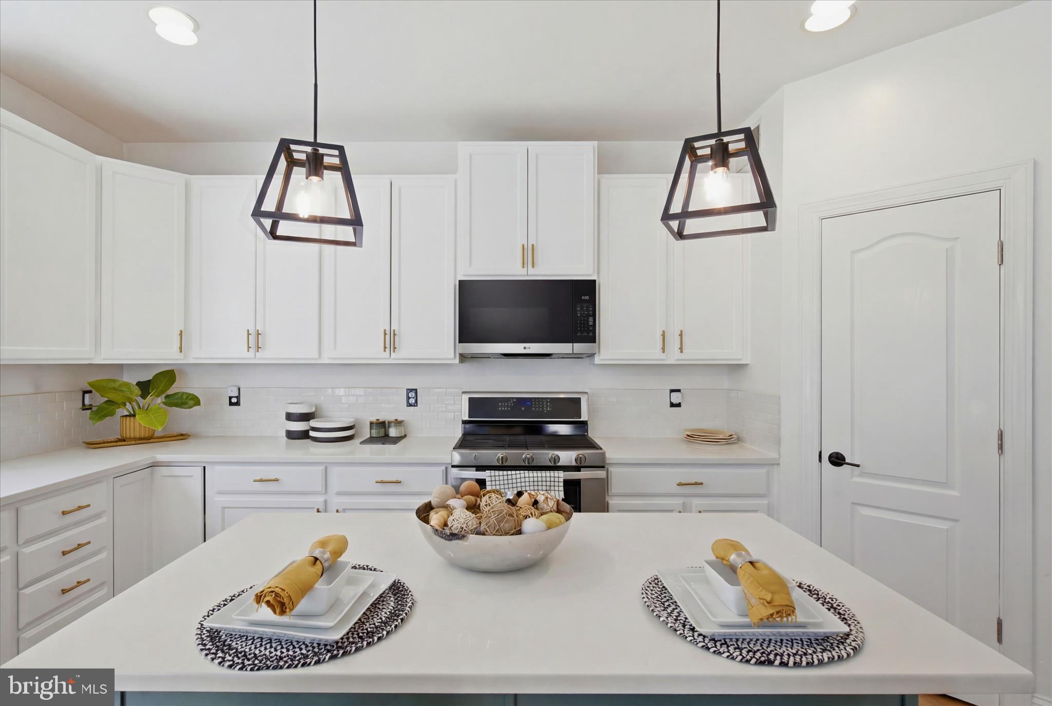 MARSHALL GROVE ESTATES - Residential