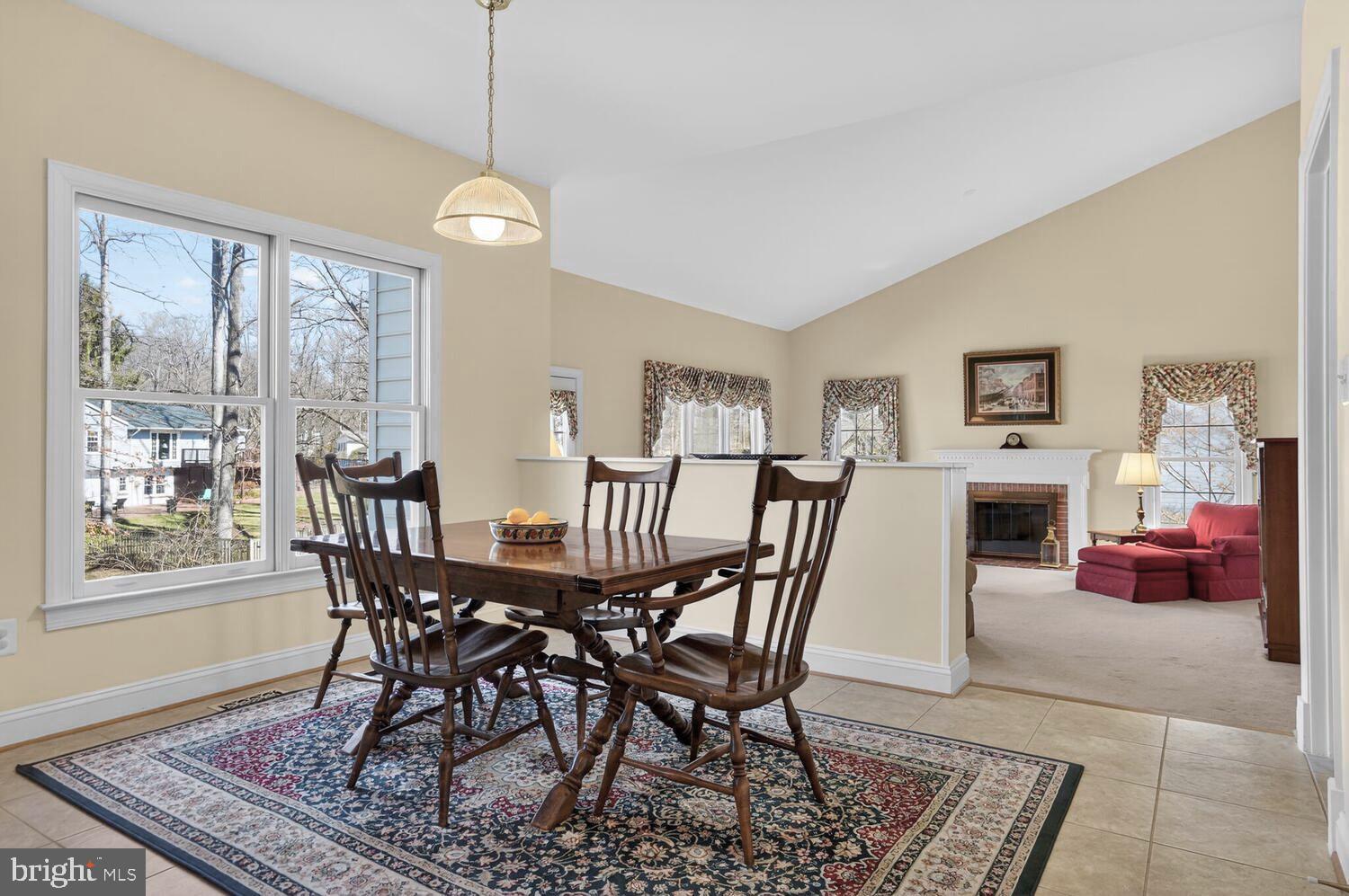 OAKTON GROVE - Residential