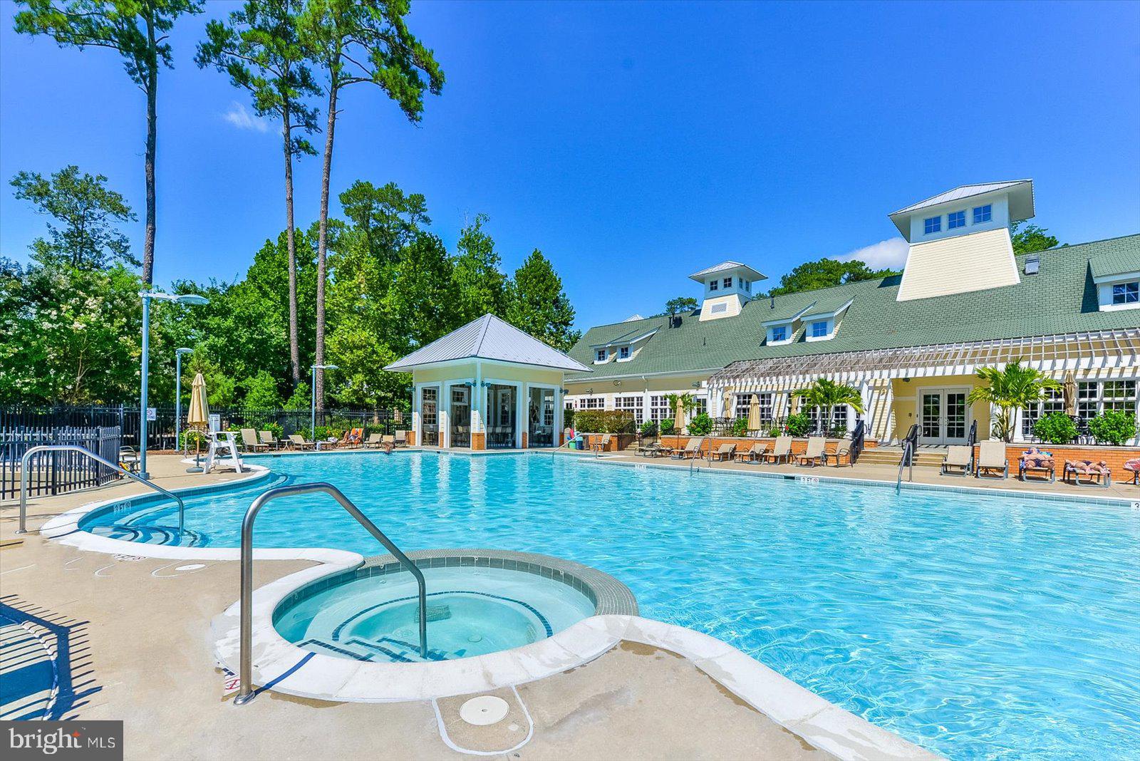GLEN RIDDLE - Residential