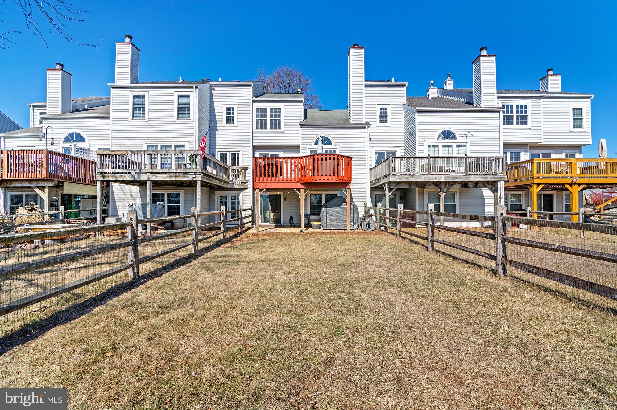 TYLER WALK - Residential