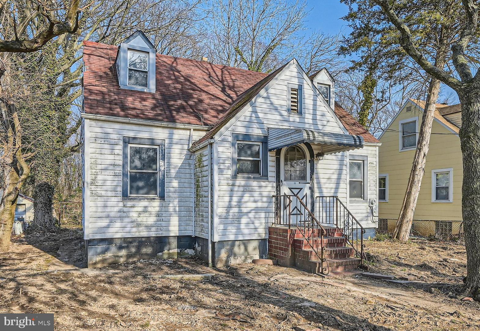 EDGEWOOD PARK - Residential