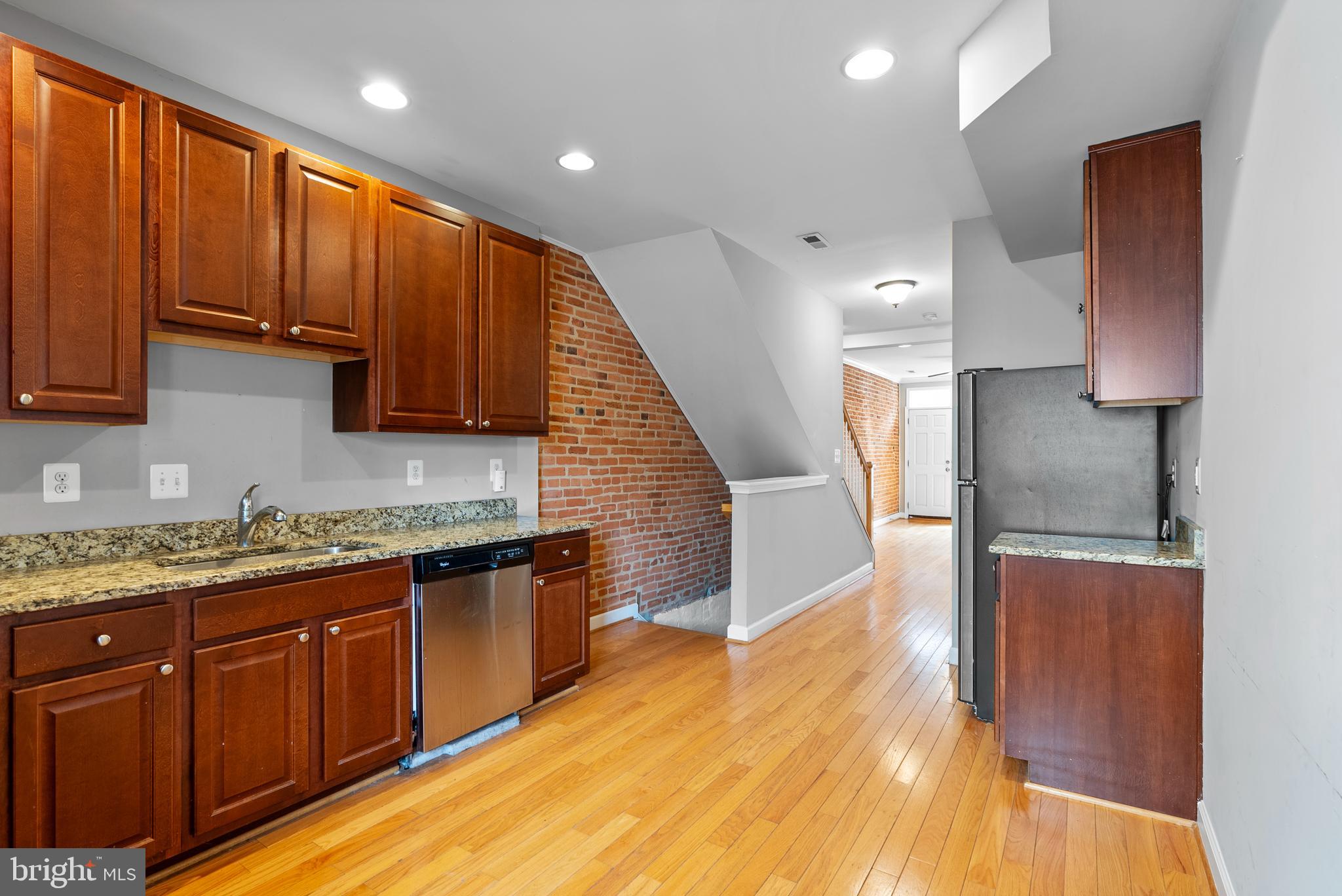 FEDERAL HILL HISTORIC DISTRICT - Residential Lease