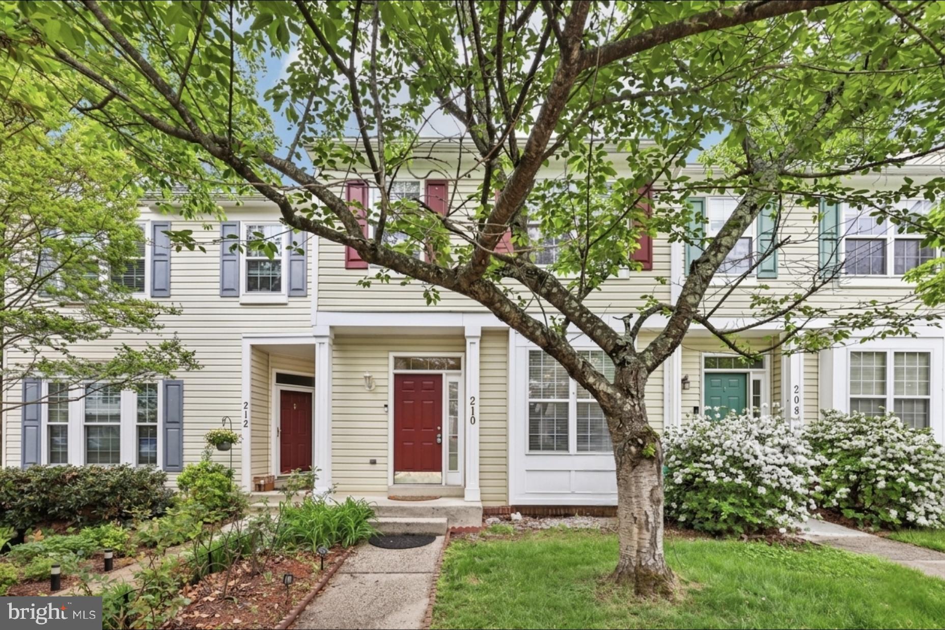 DIAMOND PROPERTY - Residential
