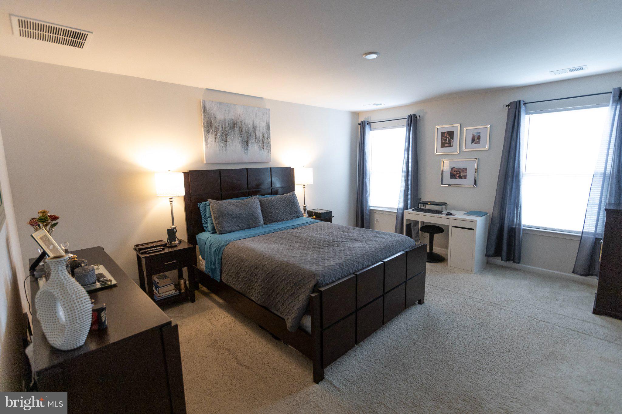 PKWY AT SOUTHRIDGE - Residential
