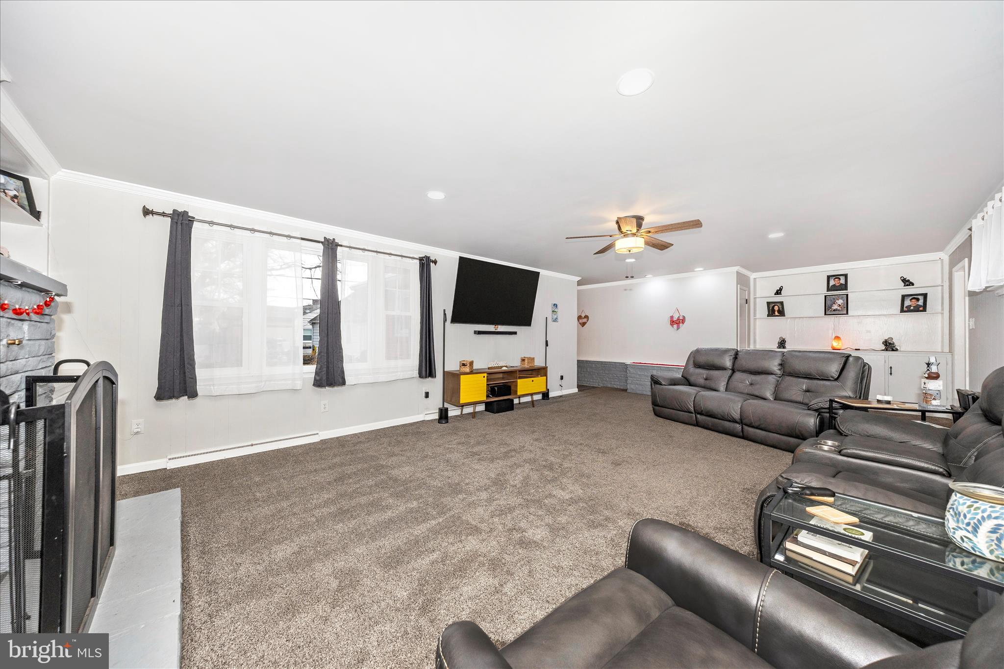 FOUNTAIN HEAD - Residential