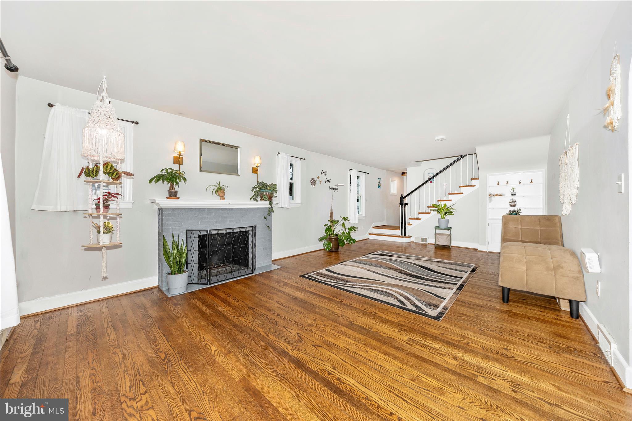 FOUNTAIN HEAD - Residential