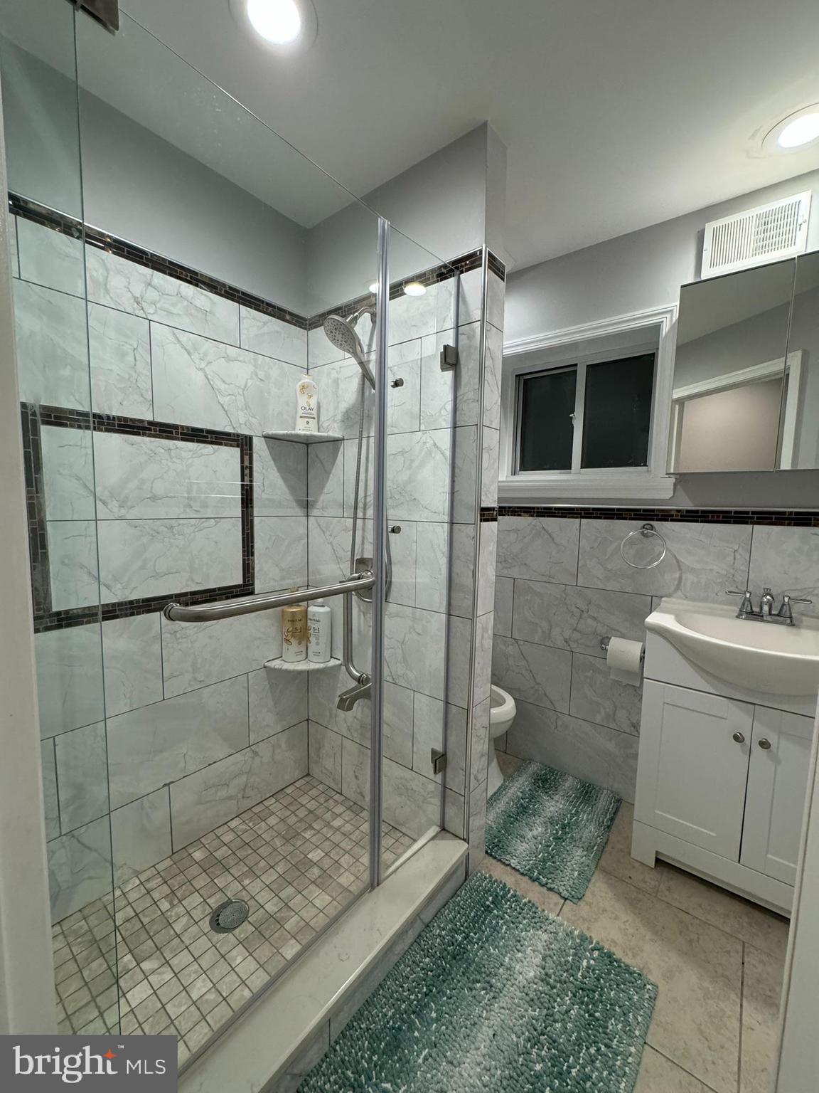 WHITMAN - Residential