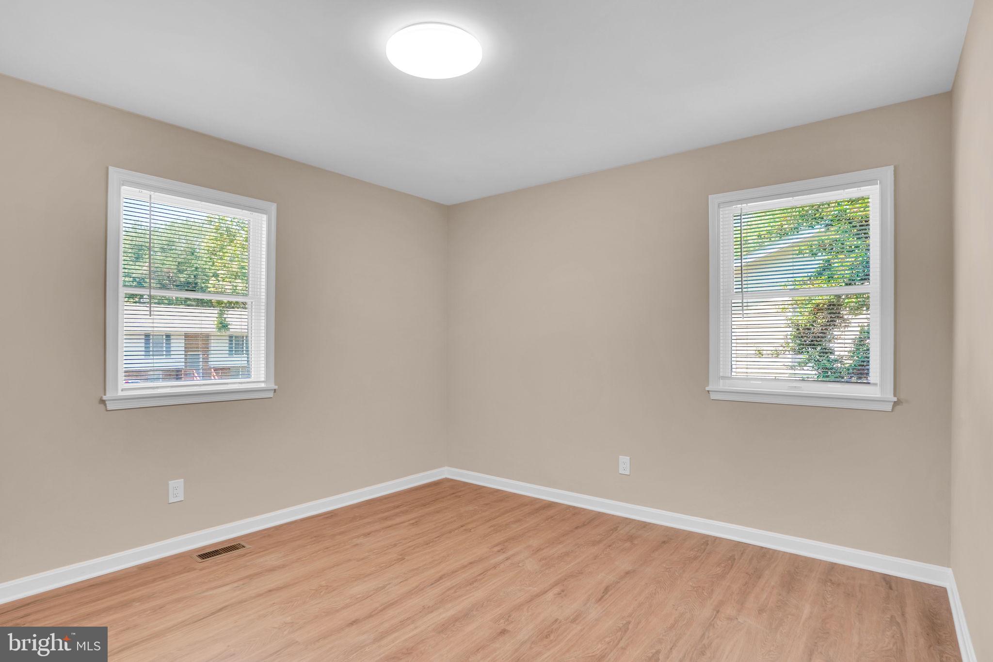 BAY BERRY - Residential