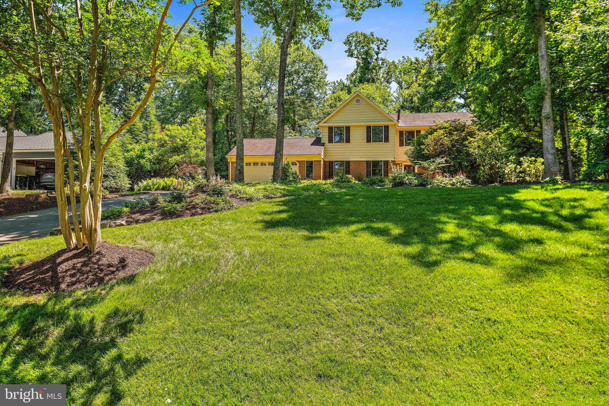 RESTON - Residential