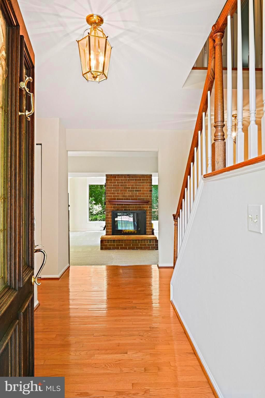 RESTON - Residential