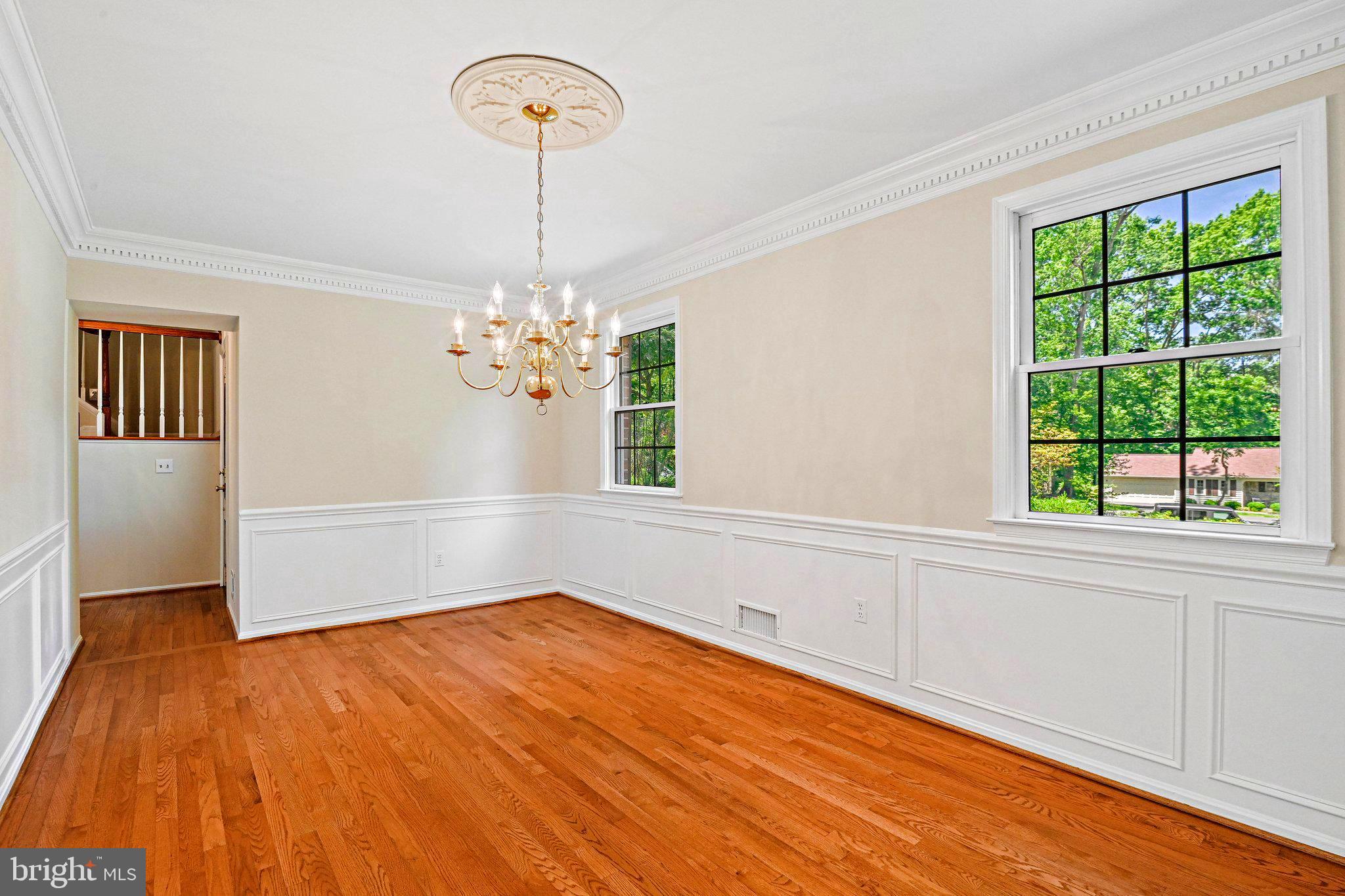 RESTON - Residential
