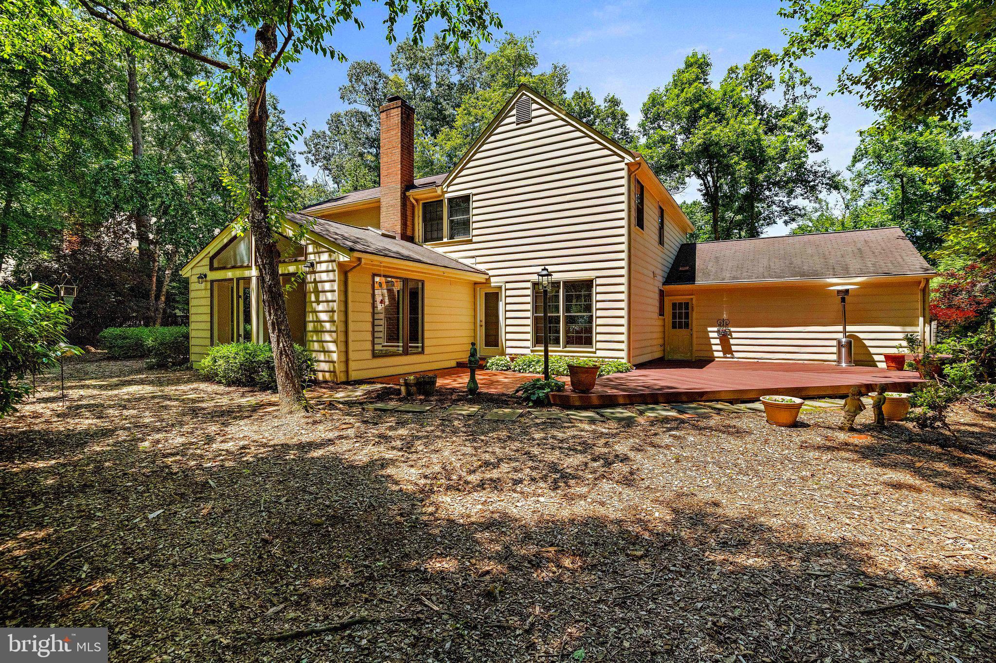 RESTON - Residential