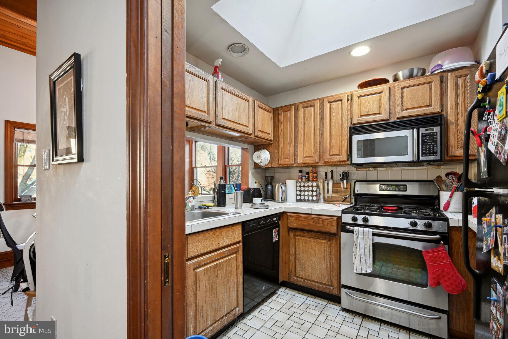 CAPITOL HILL - Residential