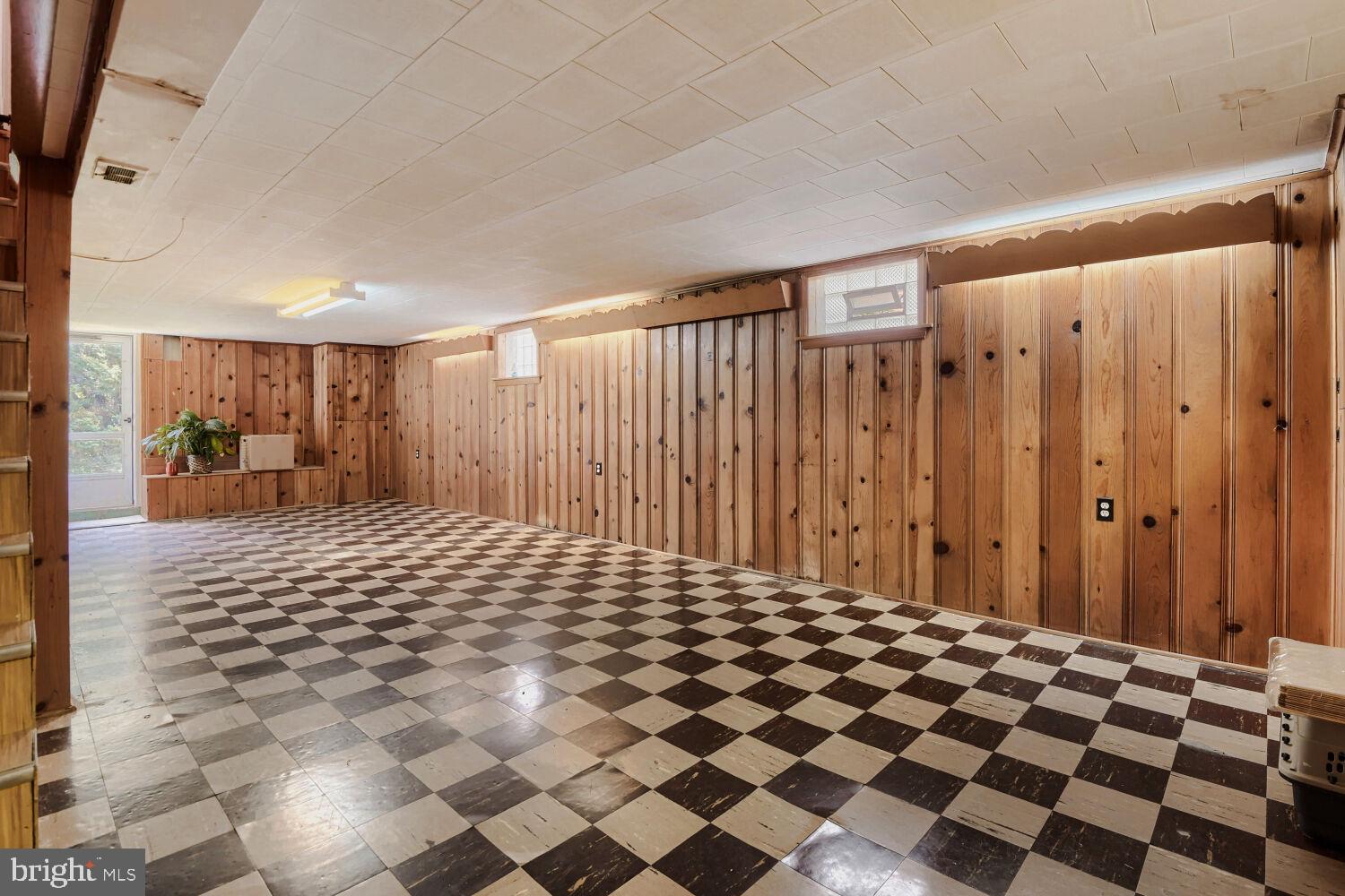 KENWOOD - Residential