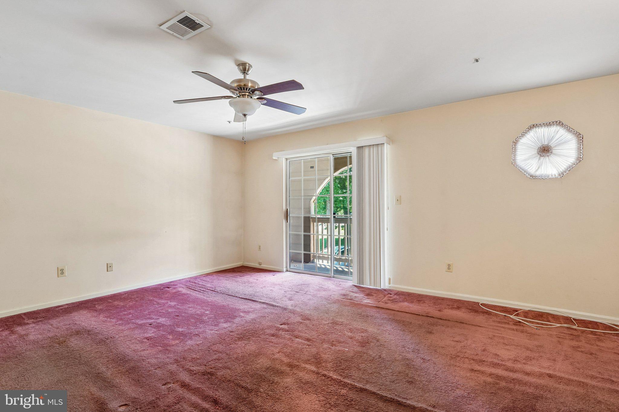 GLENSFORD CONDO - Residential