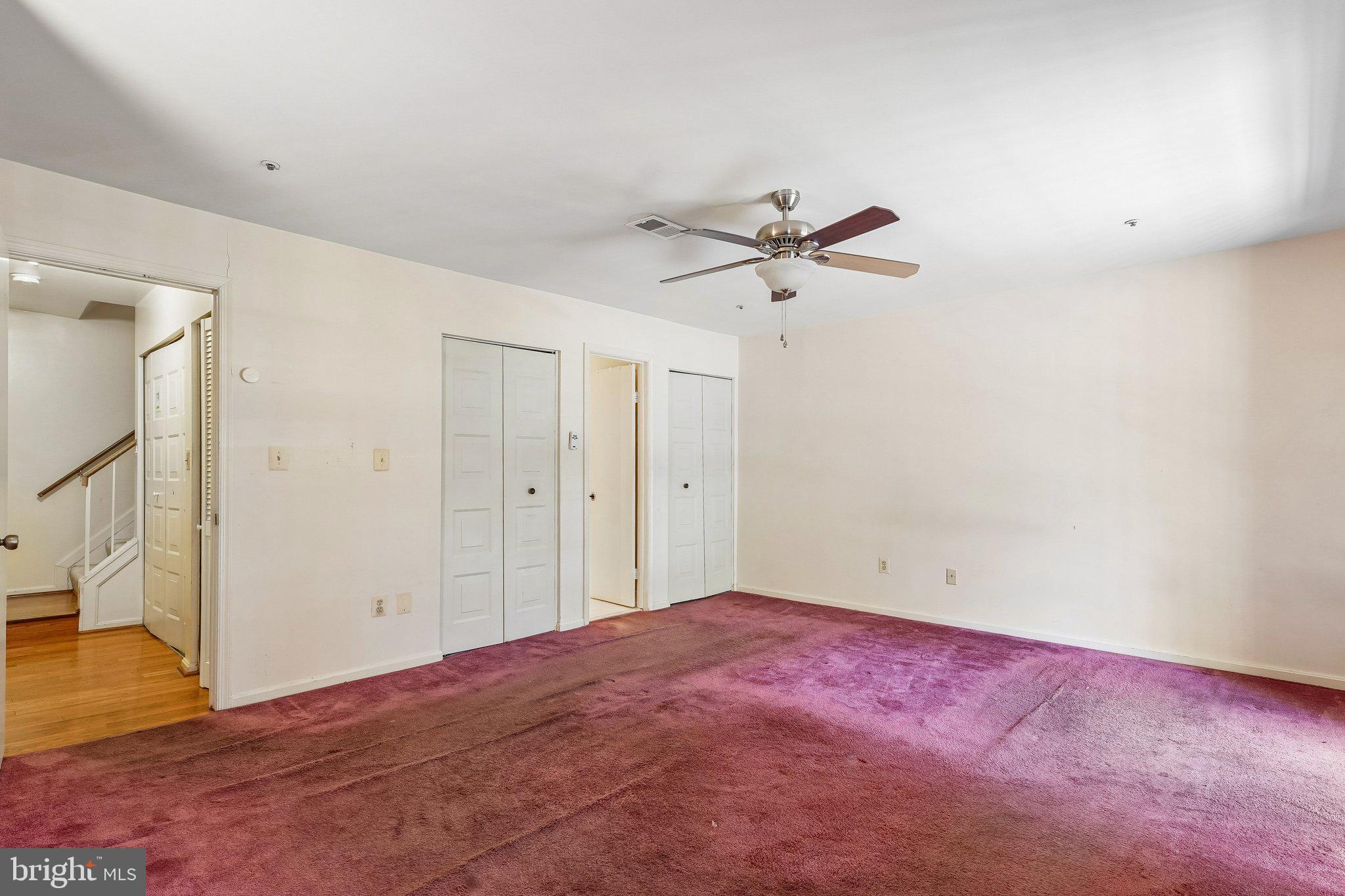 GLENSFORD CONDO - Residential