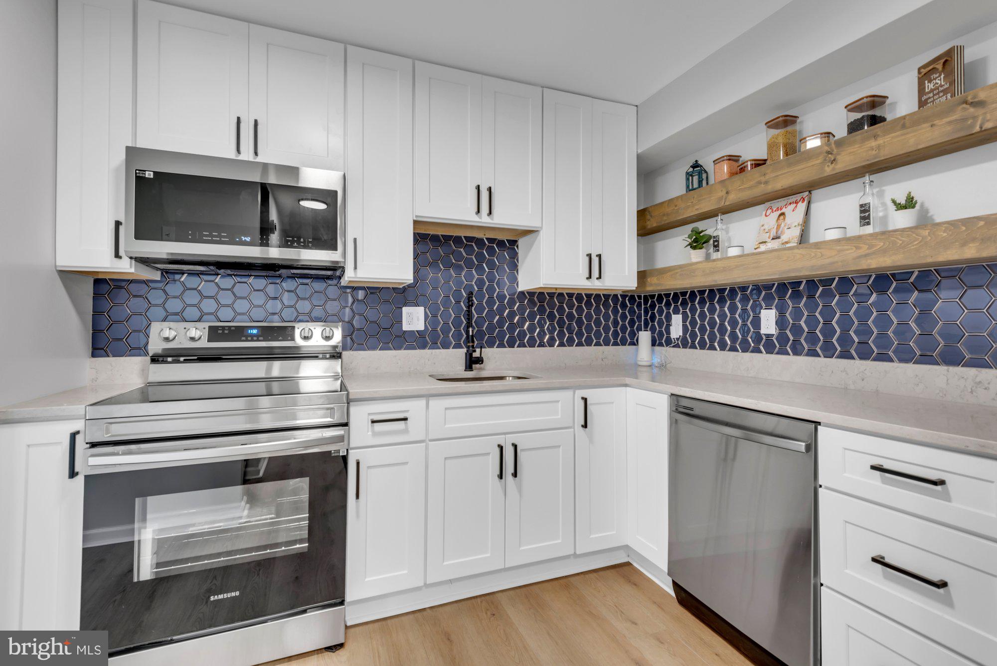 WILLOW HILLS- RESUB PARC - Residential