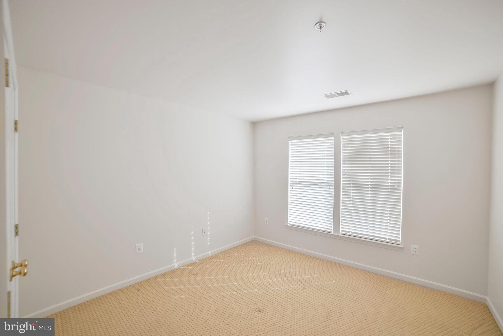 CROSS CREEK CLUB - Residential