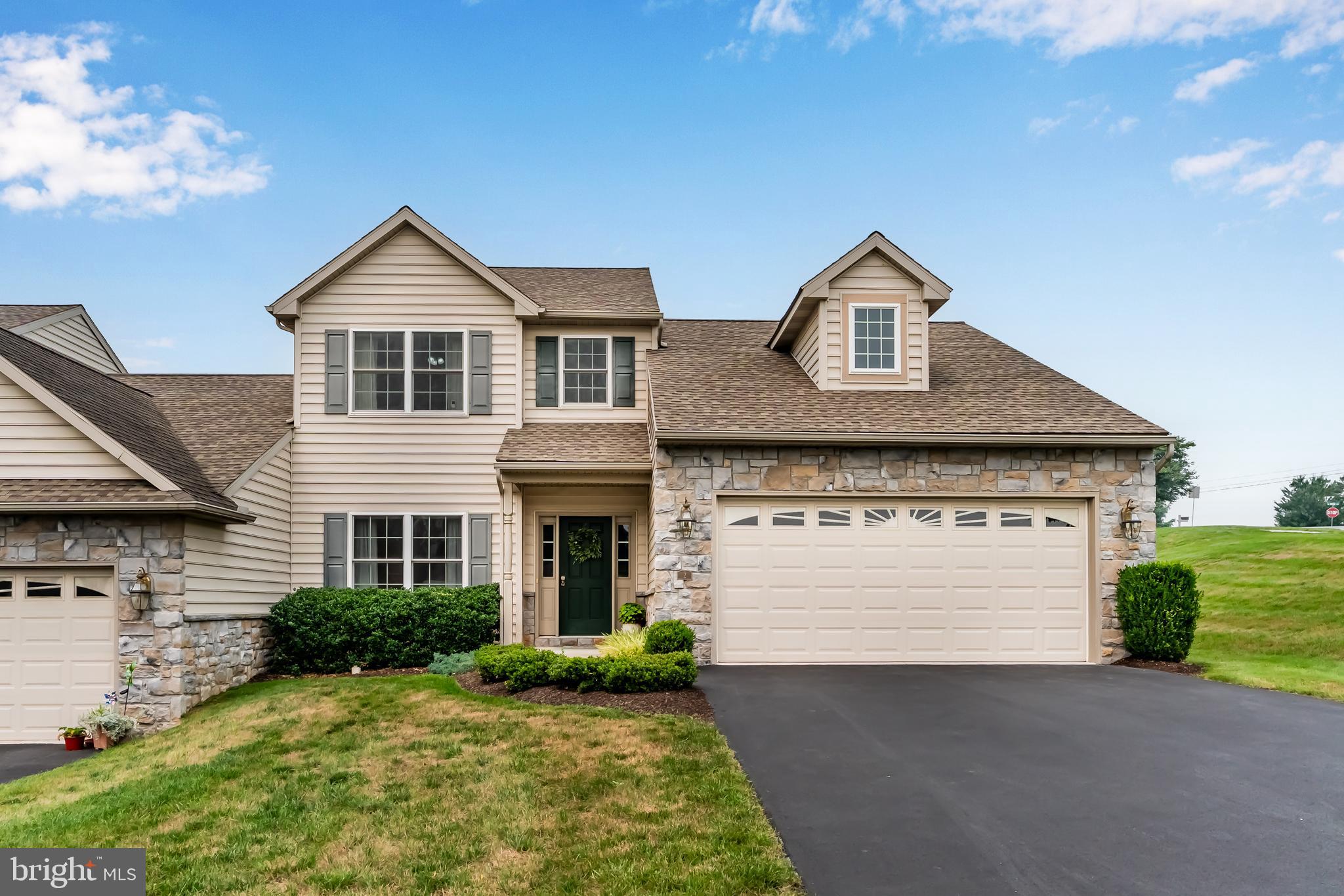WOODS EDGE OF ELIZABETHTOWN - Residential