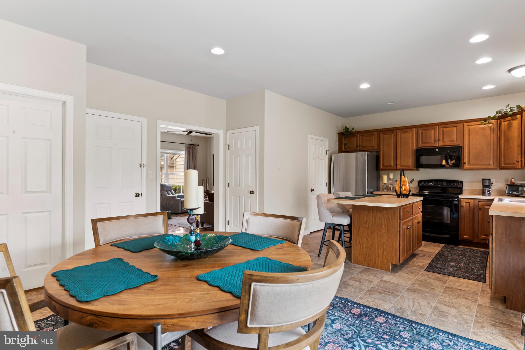 WOODS EDGE OF ELIZABETHTOWN - Residential