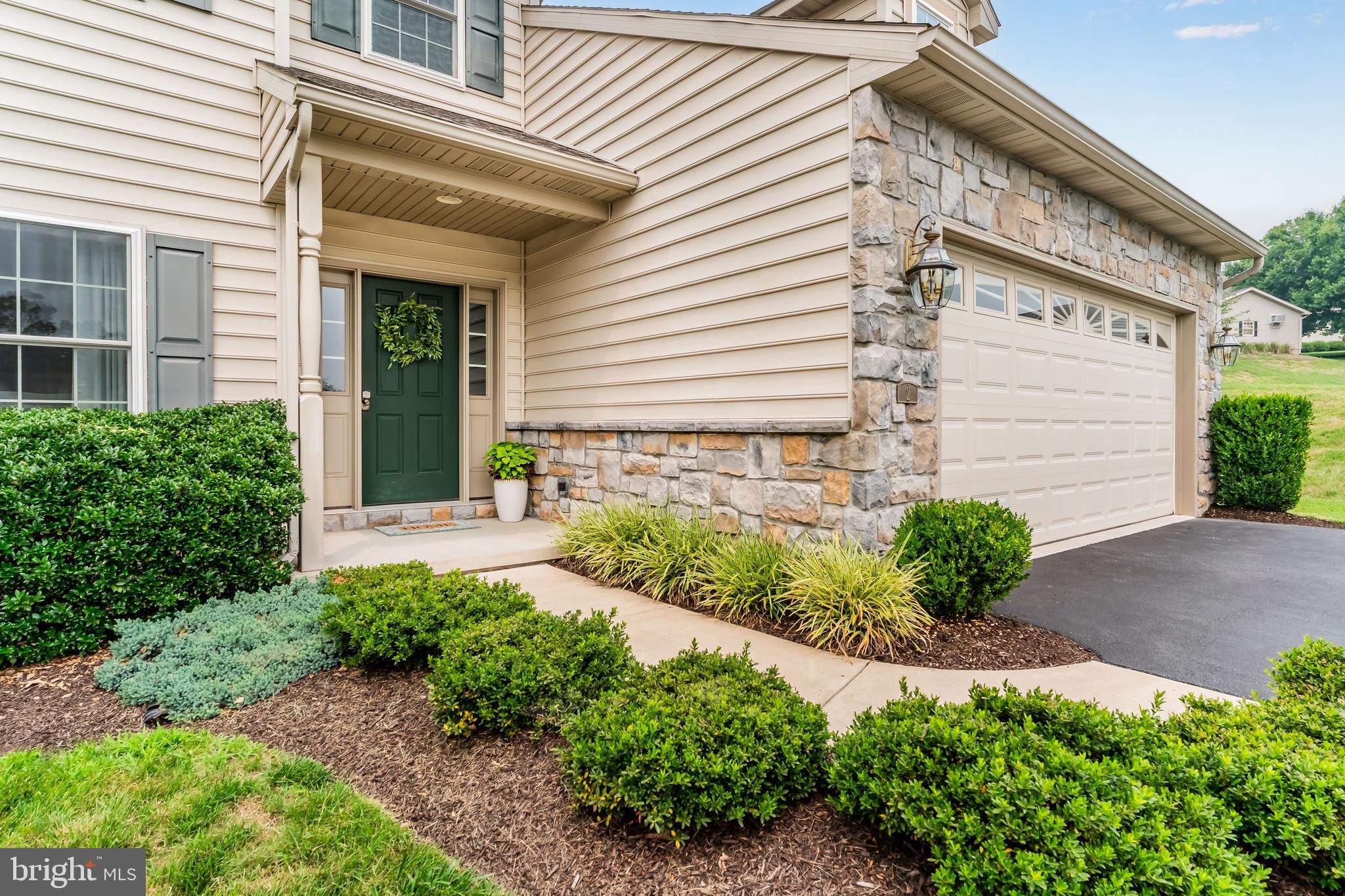 WOODS EDGE OF ELIZABETHTOWN - Residential