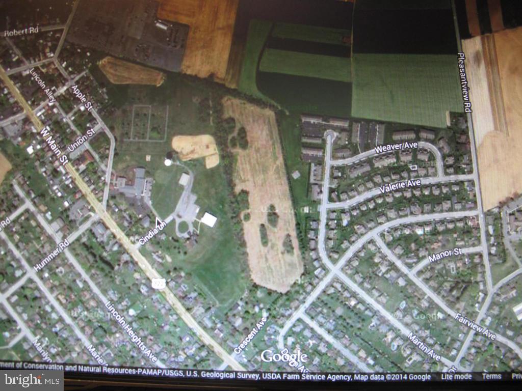 Unimproved property situated partly in the Ephrata Borough and partly in Ephrata Township containing 18.9860 acres more or less. Prime Development Property! Buyer must attain right-of-way access.