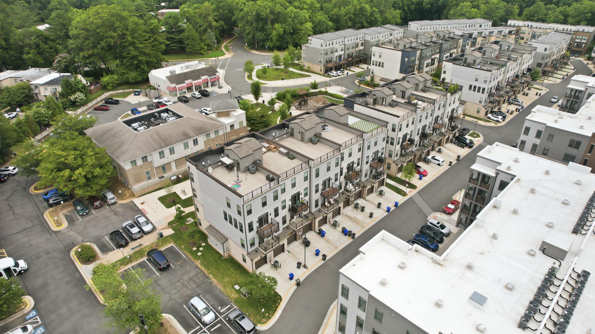 TALL OAKS - Residential