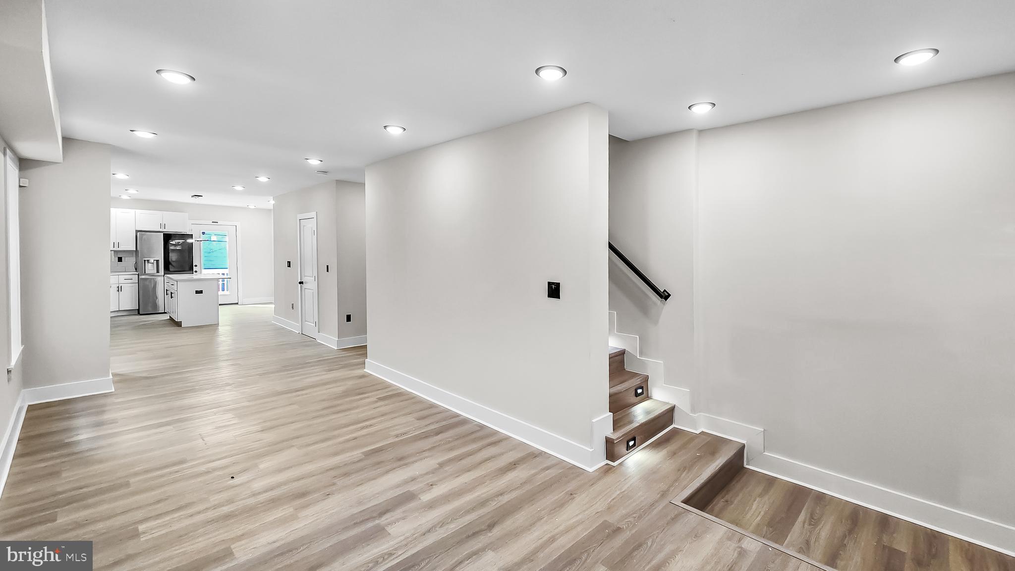 PARK HEIGHTS - Residential Lease