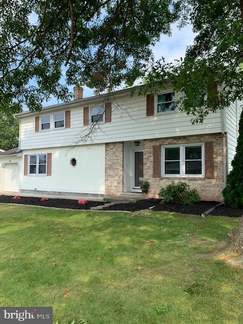 Come home to Gettysburg! Two story colonial with plenty of room for all of your needs. Living room, family room, sun room, dining room, eat in kitchen and half bath on first floor. All four bedrooms upstairs have plenty of space, hardwood floors and ceiling fans. One car garage, fenced in level back yard. This is a great location only 5 minutes to town so you can enjoy festivities throughout the year, convenient for shopping, golf, skiing and commuting.