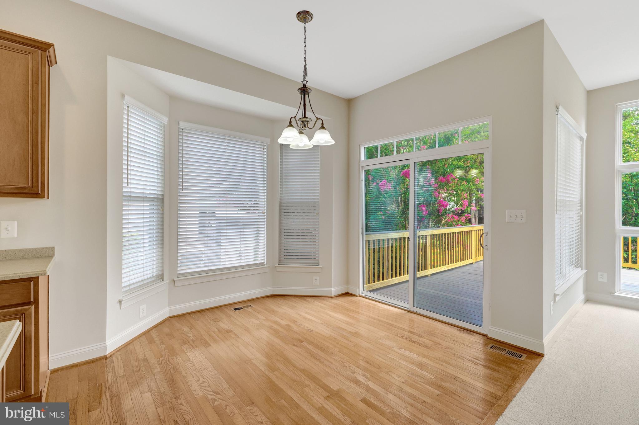 VICTORY LAKES - Residential