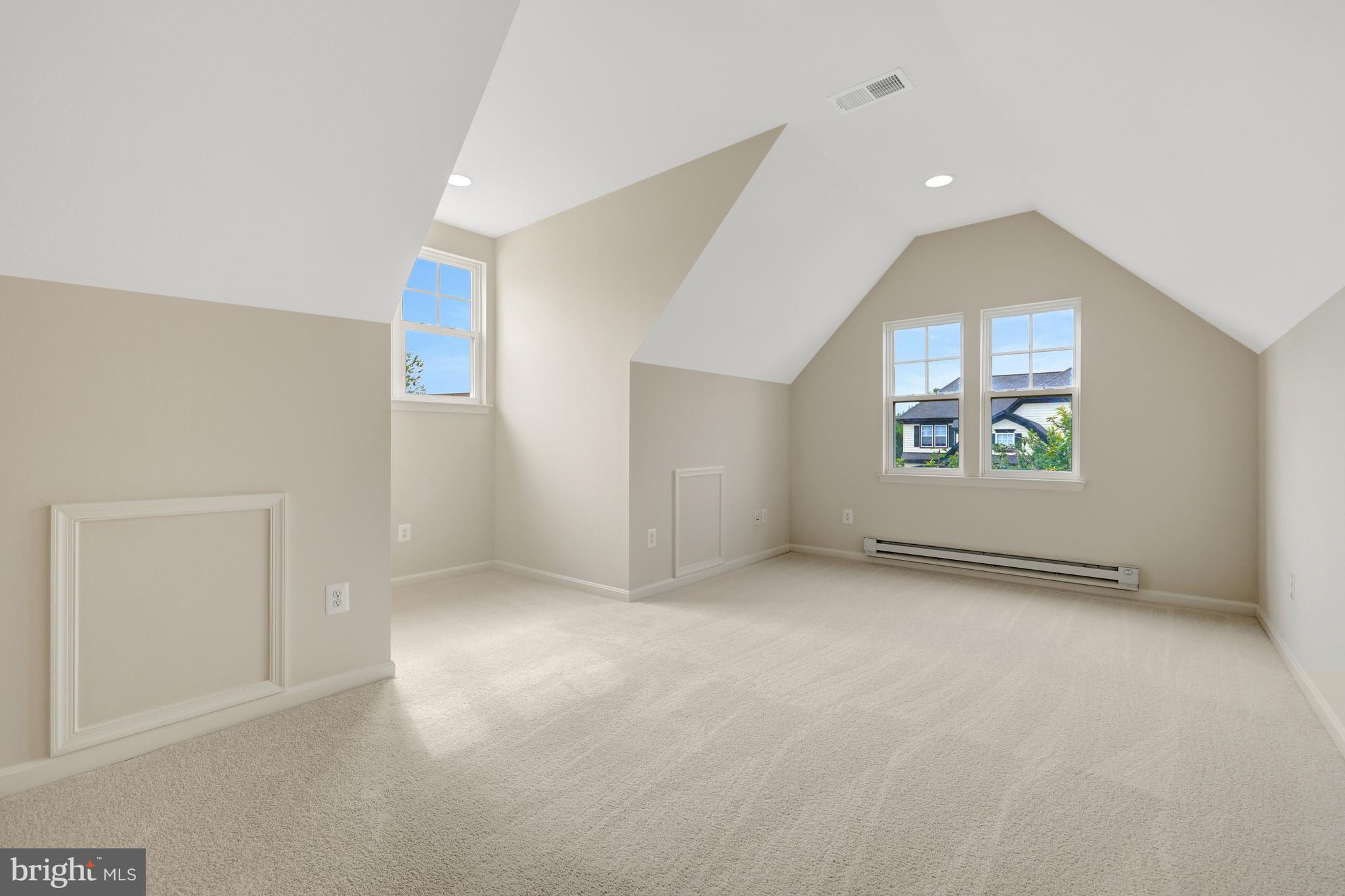 VICTORY LAKES - Residential
