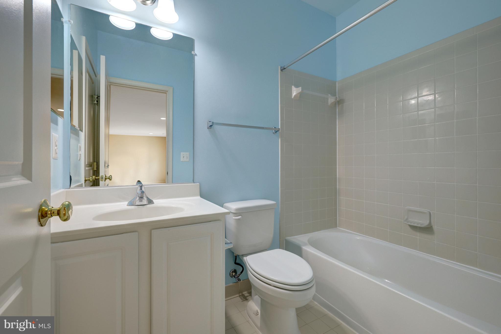 VICTORY LAKES - Residential