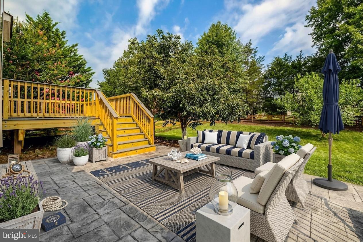 VICTORY LAKES - Residential