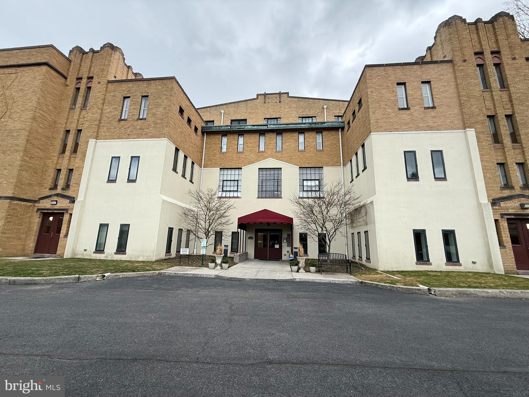 SCHOOLHOUSE CONDOS - Residential