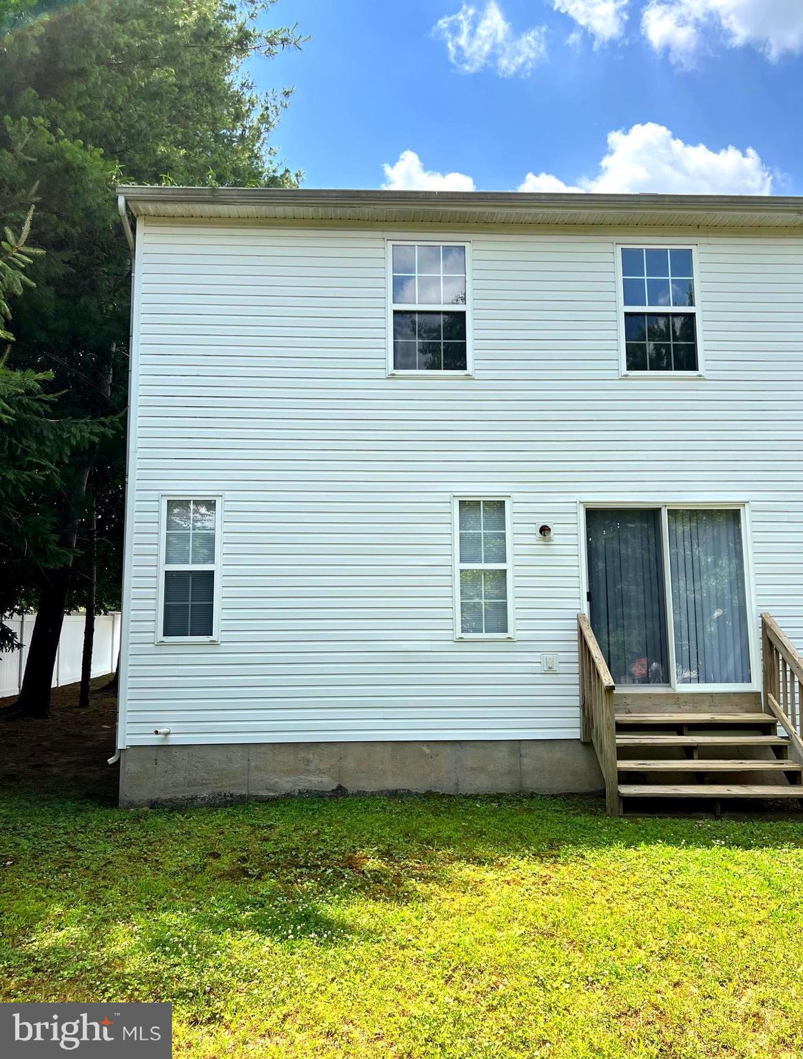 HICKORY HOLLOW - Residential