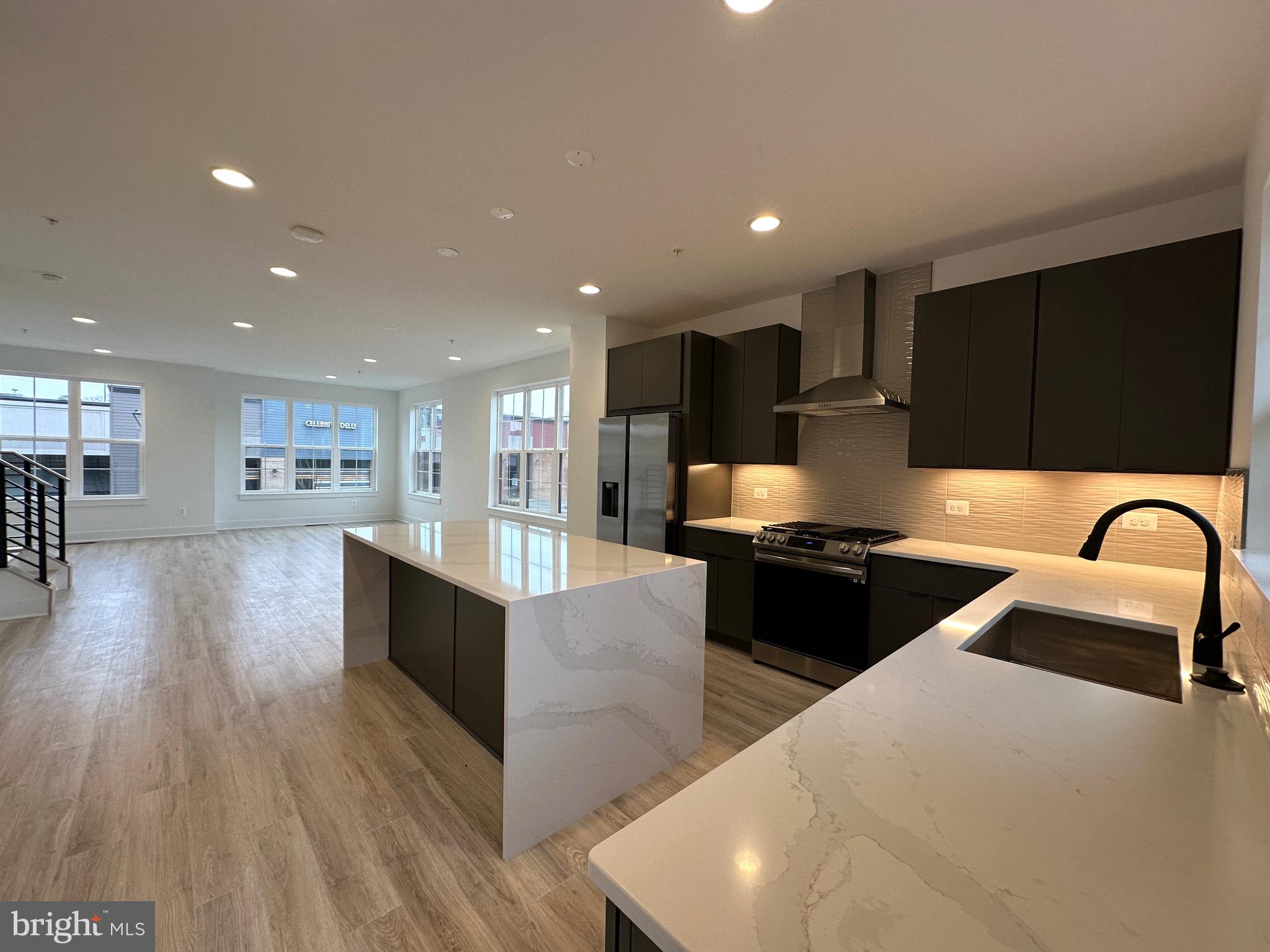 GRAHAM PARK - Residential Lease