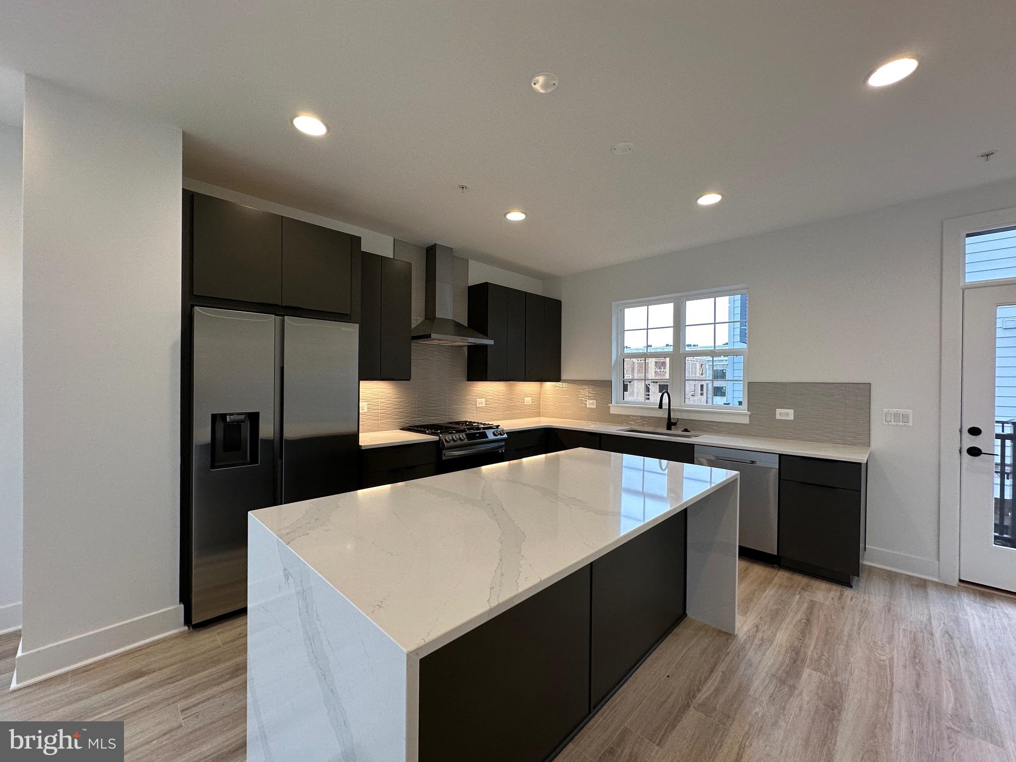 GRAHAM PARK - Residential Lease