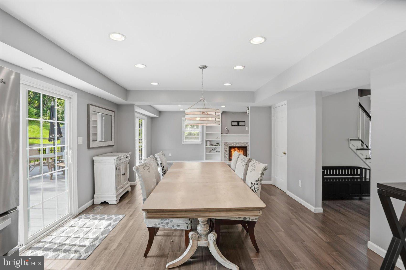 SPRINGDALE - Residential