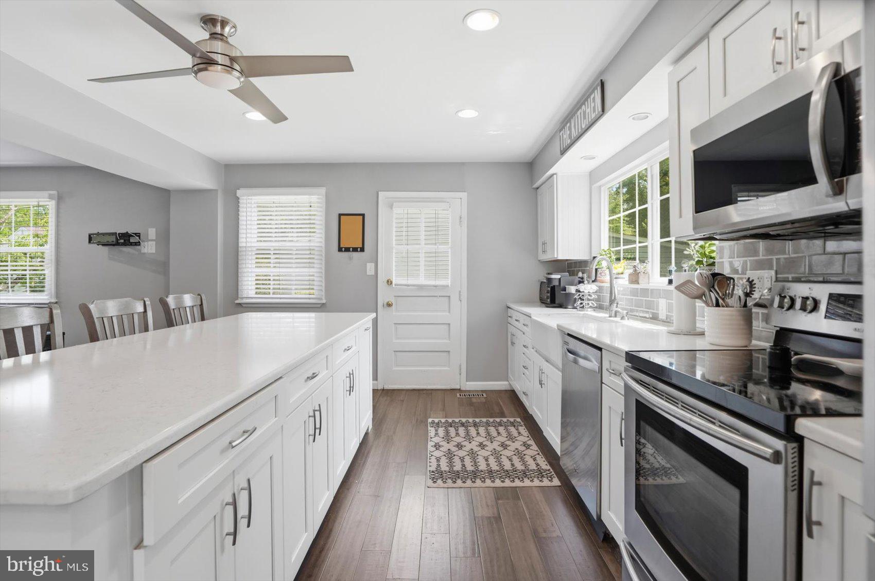 SPRINGDALE - Residential